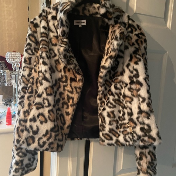 Cheetah Jacket - Picture 2 of 2